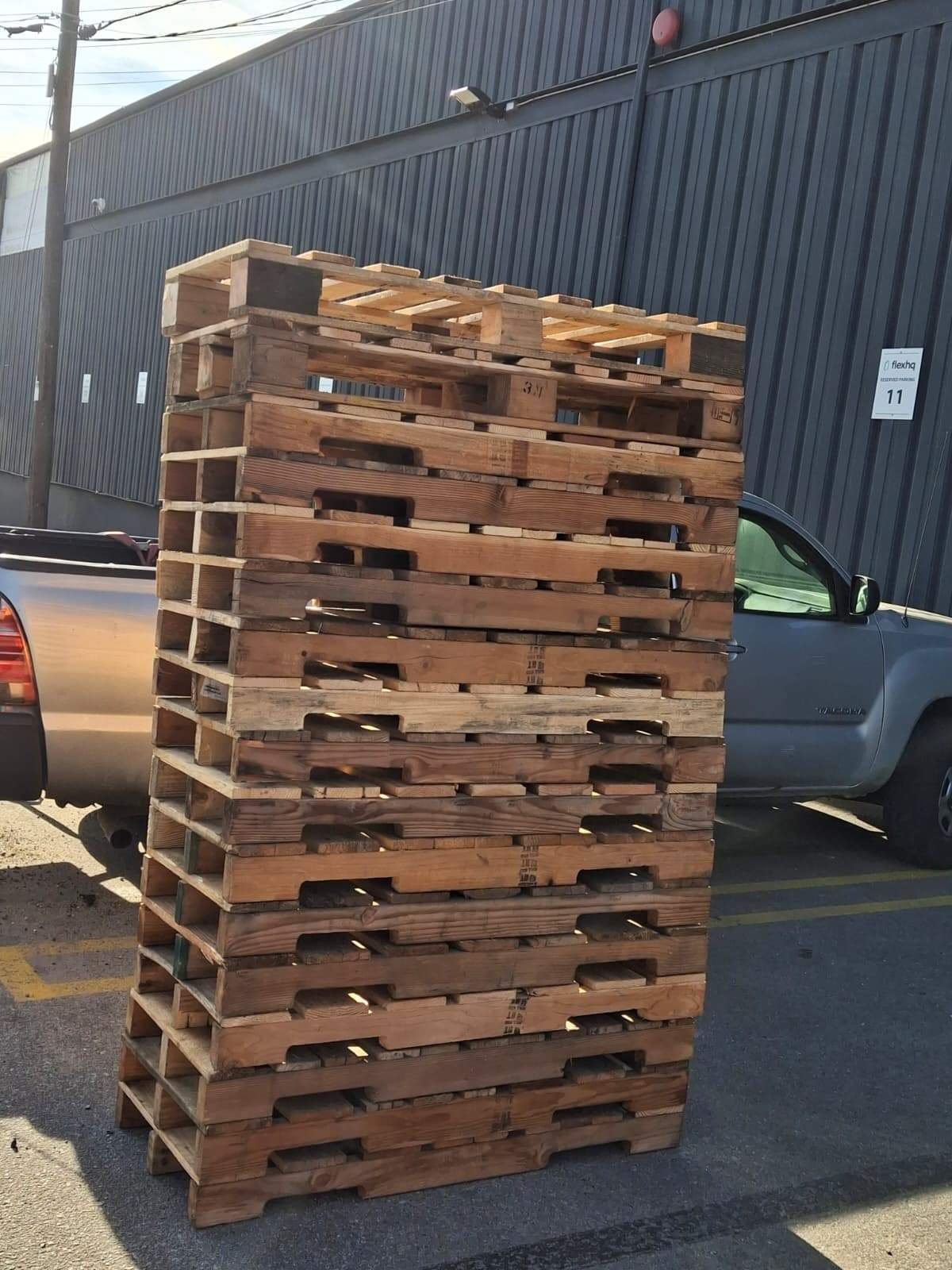 Heat Treated ISPM-15 Pallets for export shipping in Los Angeles